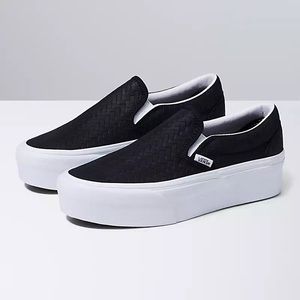VANS Embossed Suede Platform Black Size 6